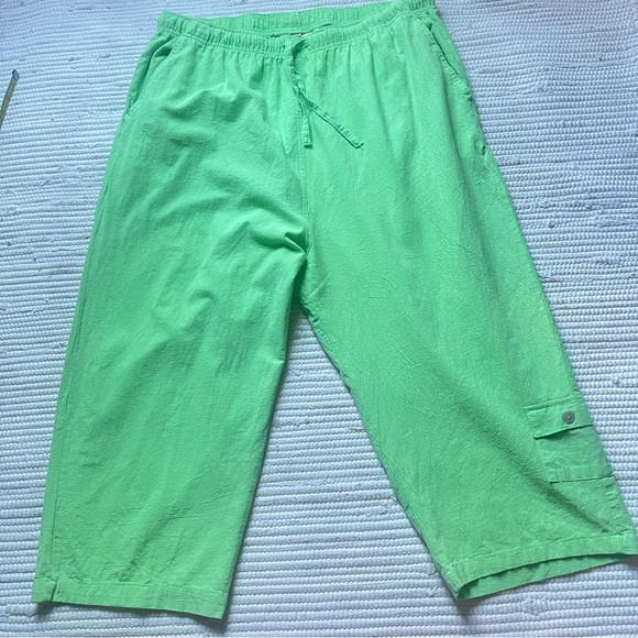100% Cotton Green Capri Pants Size 2X - Picture 1 of 7